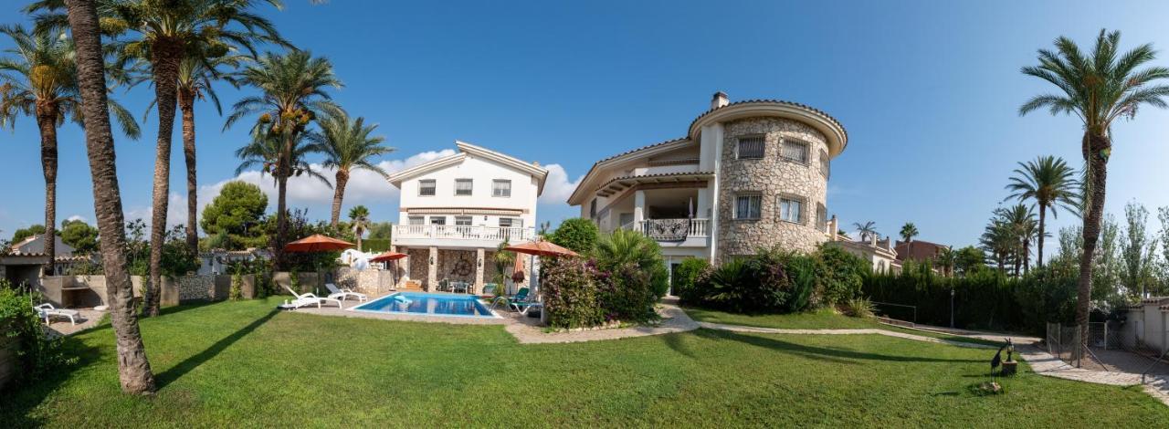 Villa Frente Al Mar Л'Ампола Екстериор снимка